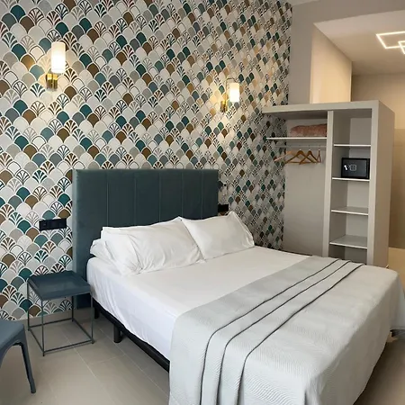 La Lipa Aparthotel Almáchar